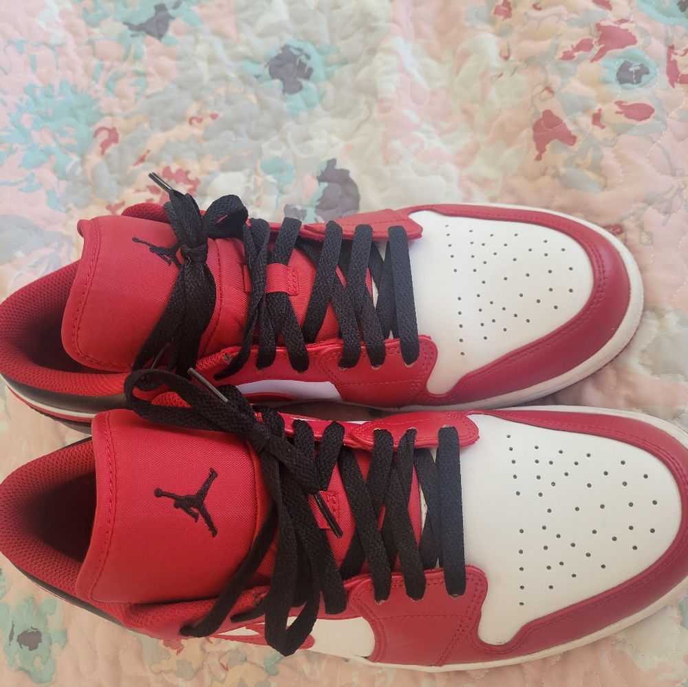 Nike Red and White Athletic Shoes - Picture 5 of 8